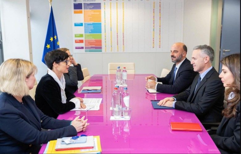 Zulfaj kërkon në Bruksel hapa për anëtarësimin e Kosovës në BE