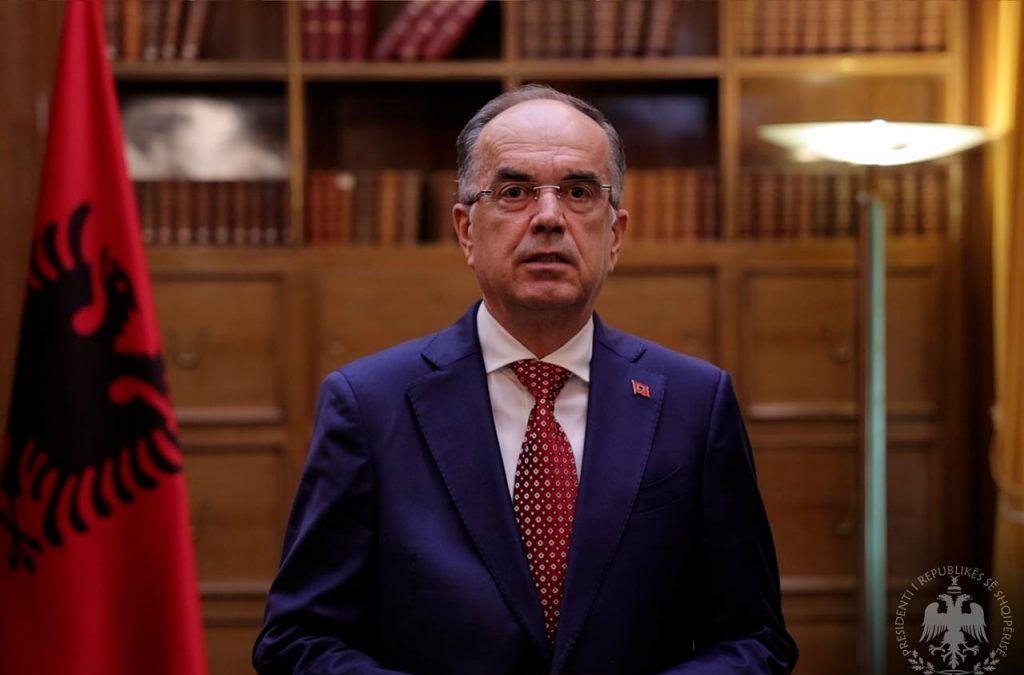 Begaj: Dhuna nuk është zgjidhje, vendi ka nevojë për qetësi dhe dialog