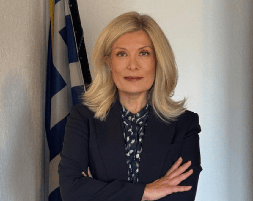 Heleni Vakali përfundon mandatin në krye të Zyrës Ndërlidhëse Greke
