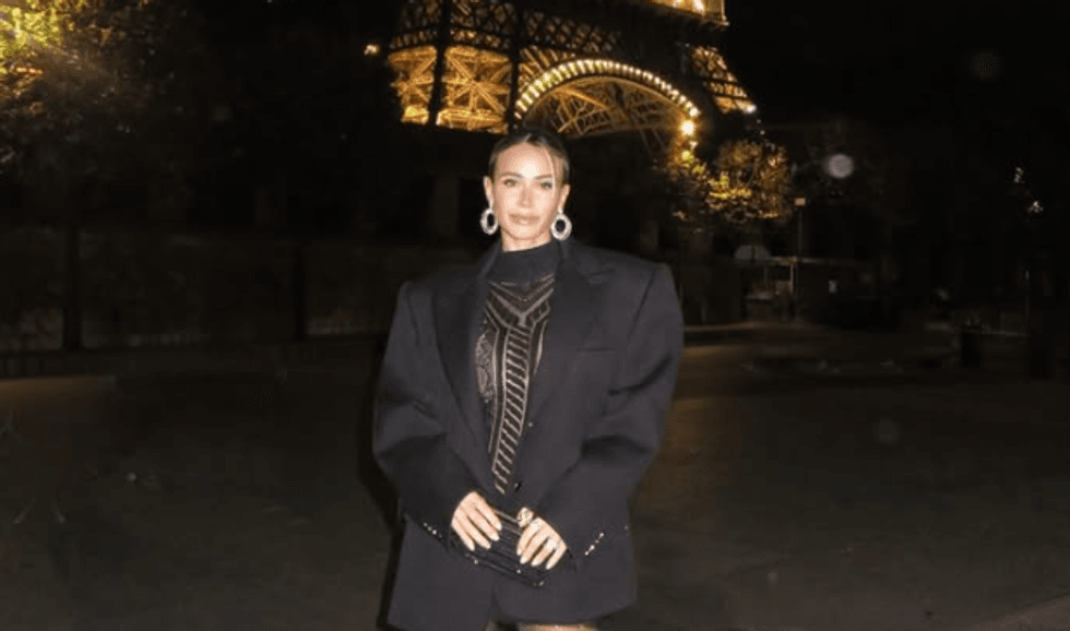 Diletta Leotta tërheq vëmendjen me paraqitjen në Paris pranë Kullës Eiffel