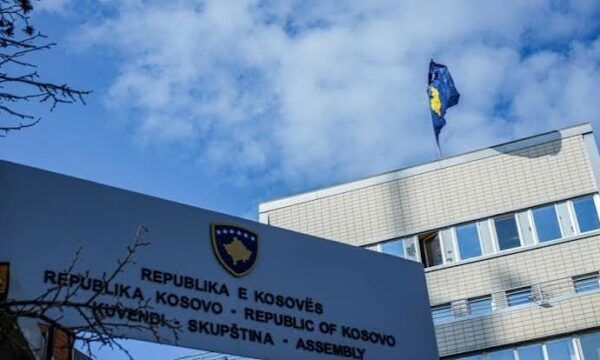 Komisioni për Siguri mblidhet për ndryshimet në Buxhetin e Kosovës