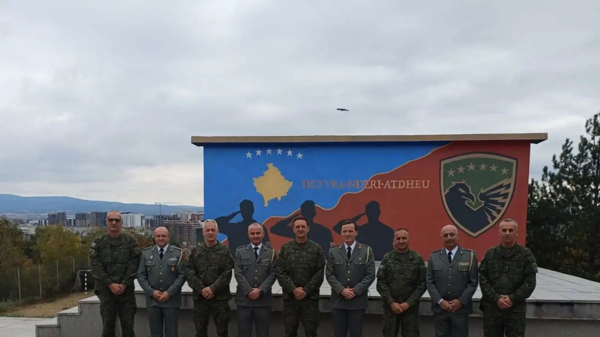 FSK-ja dhe FARSh-i forcojnë bashkëpunimin në fushën ushtarake